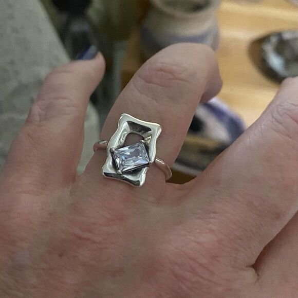 Womens Sterling Silver Geometric Glass Stone Adjustable Ring - Picture 3 of 4